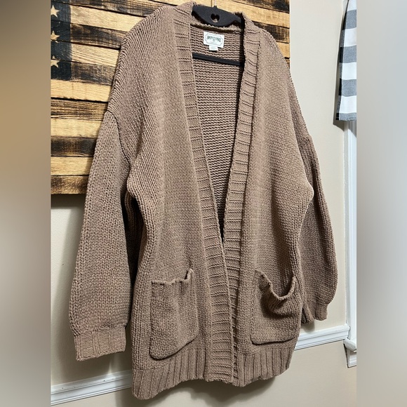 American Eagle Chenille Cardigan - Picture 2 of 6